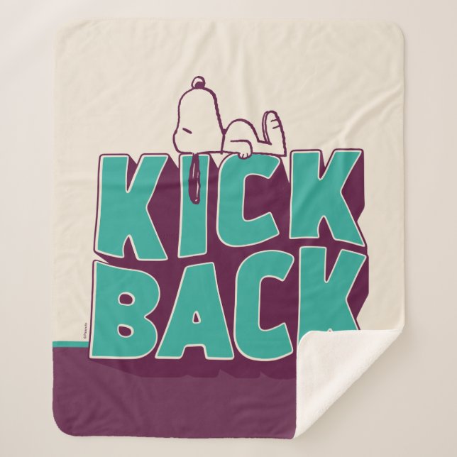 Peanuts | Snoopy Kickback Sherpa Blanket (Front)