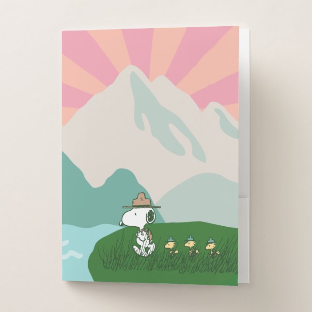 Peanuts | Snoopy Leader of the Pack Pocket Folder (Front)