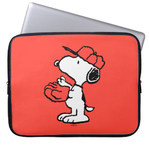 Peanuts   Snoopy Making the Catch Laptop Sleeve
