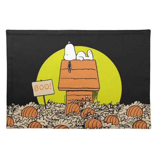 Peanuts | Snoopy Napping in the Pumpkin Patch Cloth Placemat (Front)