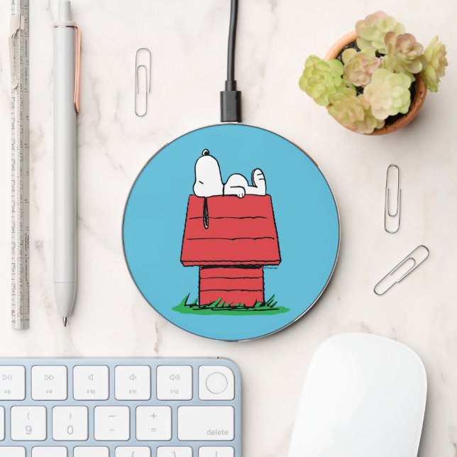 Peanuts | Snoopy Napping Wireless Charger (Desk)