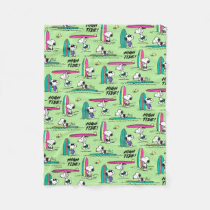 Peanuts Snoopy Ocean High Tide Pattern Fleece Blanket