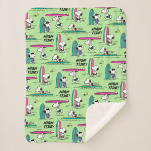 Peanuts Snoopy Ocean High Tide Pattern Sherpa Blanket