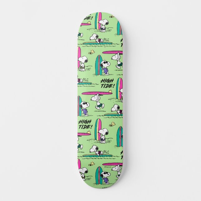 Peanuts | Snoopy Ocean High Tide Pattern Skateboard (Front)