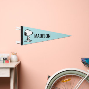 Peanuts   Snoopy Pennant Flag
