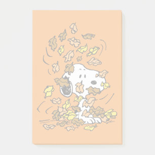 Peanuts Snoopy Pile of Leaves Post-it Notes