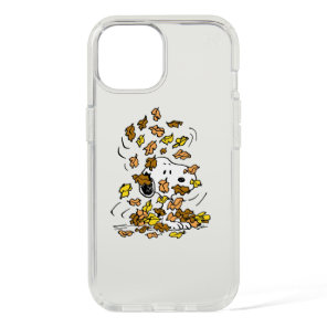Peanuts | Snoopy Pile of Leaves iPhone 15 Case