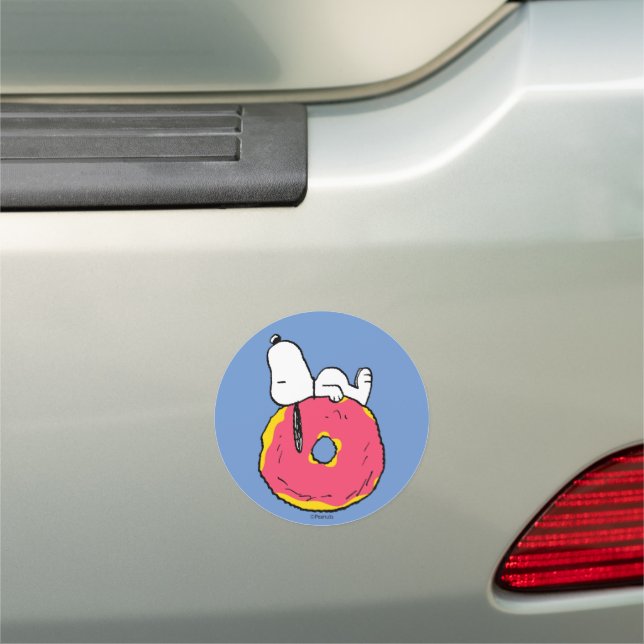 Peanuts | Snoopy Pink Donut Car Magnet (In Situ)
