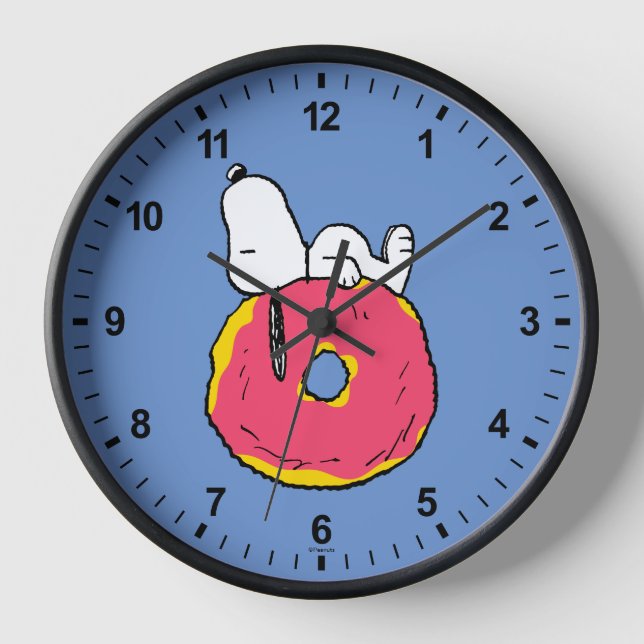 Peanuts | Snoopy Pink Donut Clock (Front)