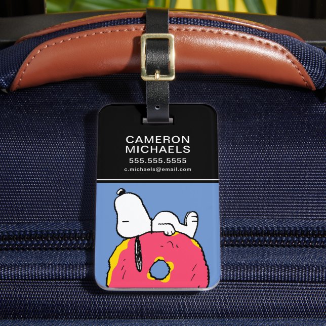 Peanuts | Snoopy Pink Donut Luggage Tag (Front Insitu 2)