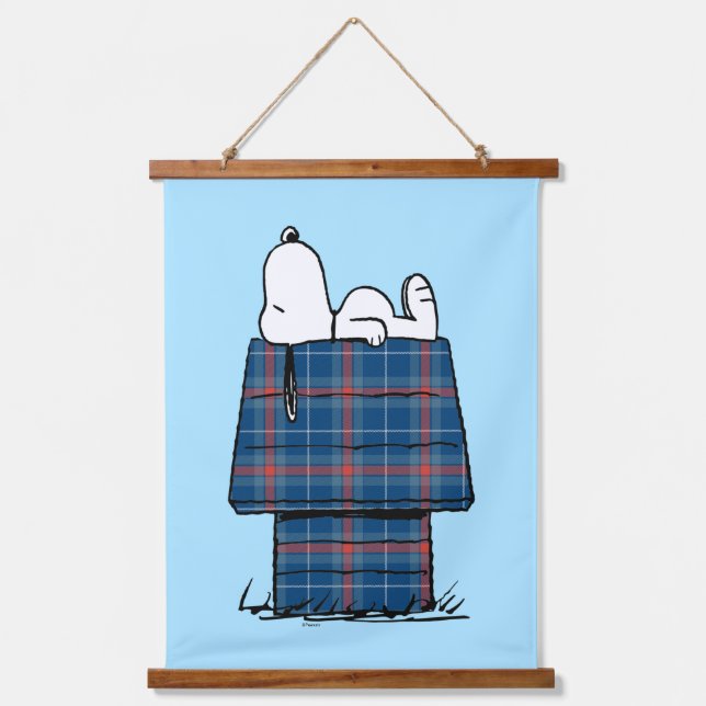 Peanuts | Snoopy Plaid Flannel Holiday Dog House Hanging Tapestry (Front)