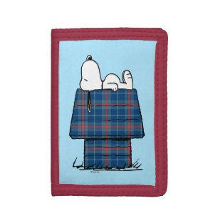 Peanuts Snoopy Plaid Flannel Holiday Dog House Trifold Wallet