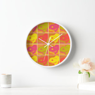 Peanuts   Snoopy Pop Art Pattern Clock