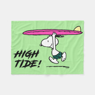 Peanuts Snoopy Running to the Surf Fleece Blanket