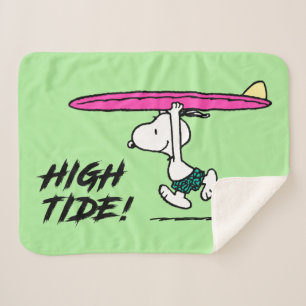 Peanuts Snoopy Running to the Surf Sherpa Blanket
