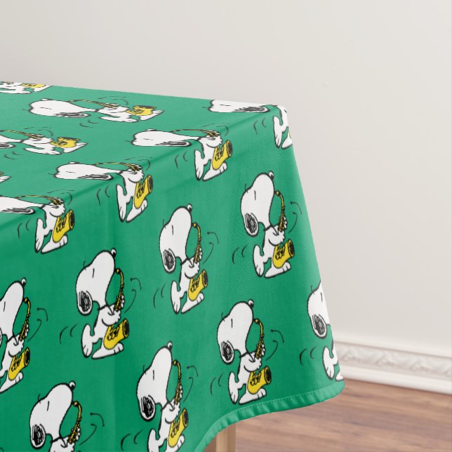 Peanuts | Snoopy Saxophone Player Tablecloth (In Situ)