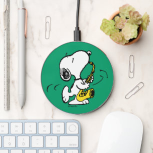 Peanuts   Snoopy Saxophone Player Wireless Charger