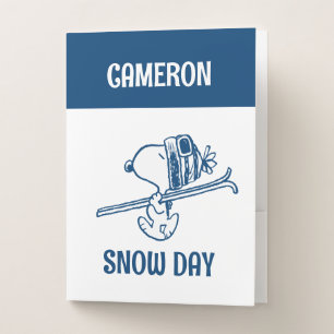 Peanuts   Snoopy Ski Trip Pocket Folder