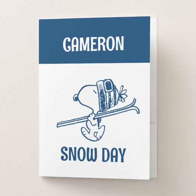 Peanuts | Snoopy Ski Trip Pocket Folder (Front)