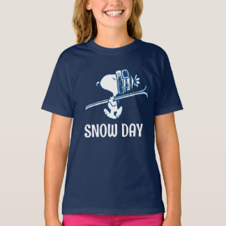 Peanuts | Snoopy Ski Trip T-Shirt