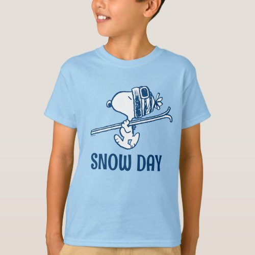 Peanuts  Snoopy Ski Trip T_Shirt