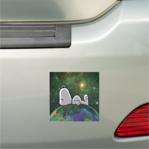 Peanuts   Snoopy Spaced Out Car Magnet