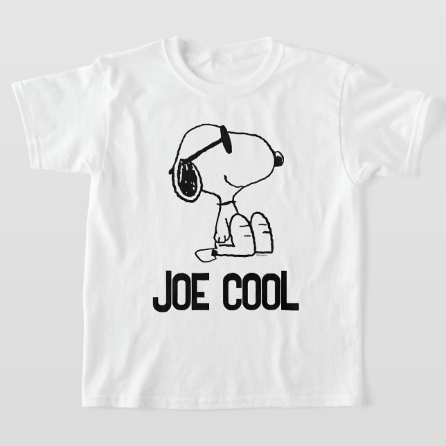 Peanuts | Snoopy Sunglasses Smile T-Shirt (Laydown)