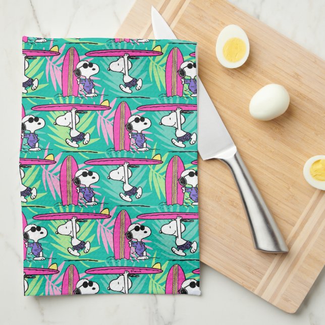 Peanuts | Snoopy Teal Surf Pattern Kitchen Towel (Quarter Fold)