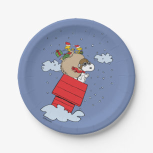 Peanuts   Snoopy the Flying Ace at Christmas Paper Plates