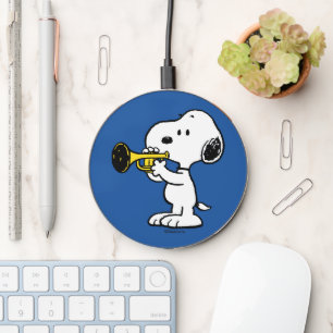 Peanuts   Snoopy Trumpet Player Wireless Charger