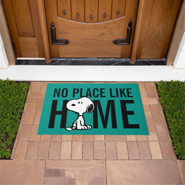 Peanuts | Snoopy Turns Doormat (Outdoor)