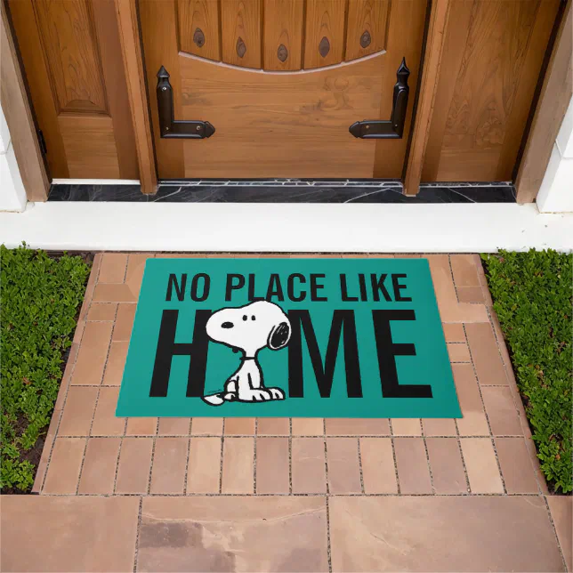Peanuts | Snoopy Turns Doormat
