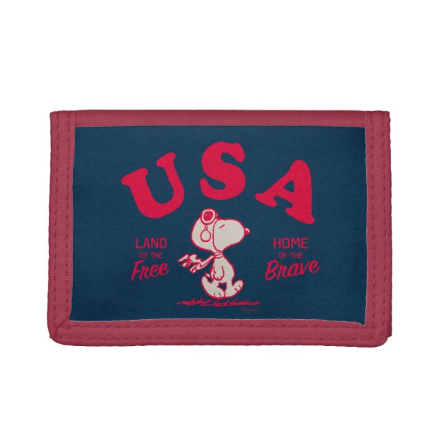 Peanuts | Snoopy USA Land of the Free Trifold Wallet (Front)