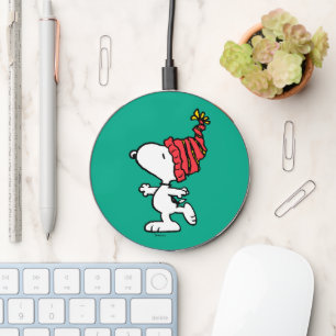 Peanuts Snoopy Winter Beanie Cap Wireless Charger