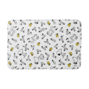 Peanuts   Snoopy & Woodstock B&W Flower Pattern Bath Mat