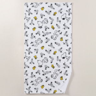 Peanuts Snoopy & Woodstock B&W Flower Pattern Beach Towel