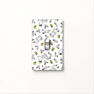 Peanuts   Snoopy & Woodstock B&W Flower Pattern Light Switch Cover