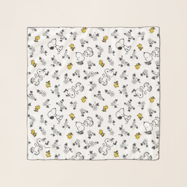 Peanuts | Snoopy & Woodstock B&W Flower Pattern Scarf (Front)