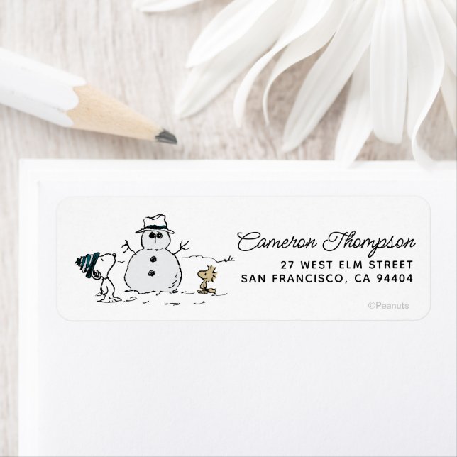 Peanuts | Snoopy & Woodstock Build A Snowman Label (Insitu)