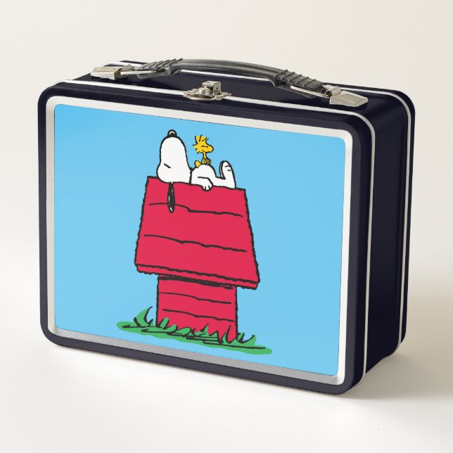 Peanuts | Snoopy & Woodstock Doghouse Metal Lunch Box (Front)