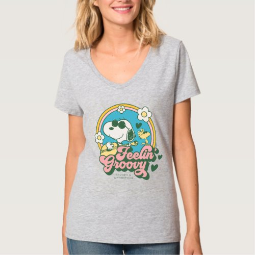 Peanuts  Snoopy  Woodstock Feelin Groovy T_Shirt