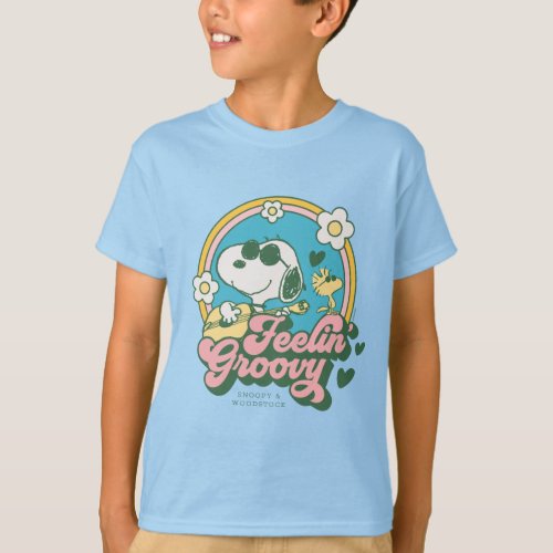 Peanuts  Snoopy  Woodstock Feelin Groovy T_Shirt