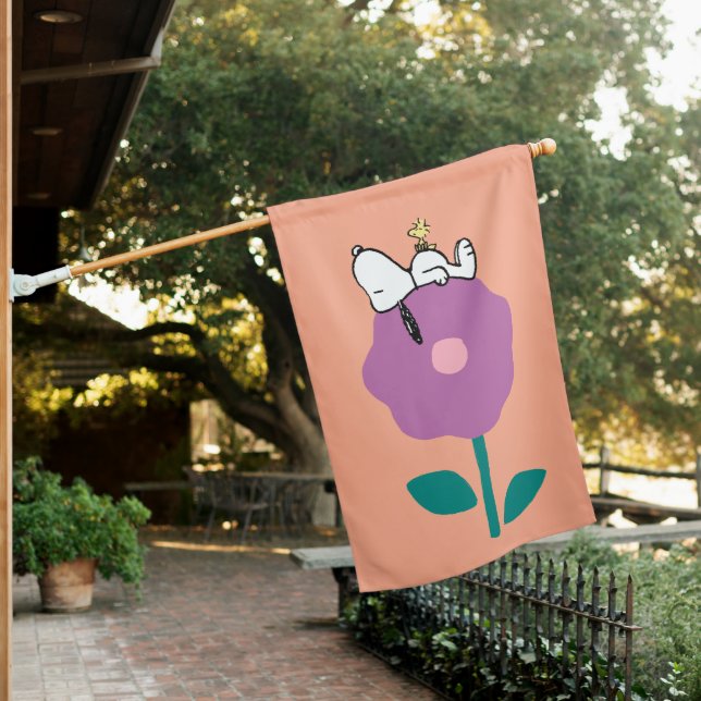 Peanuts | Snoopy & Woodstock Flower Whistle House Flag (In SItu)