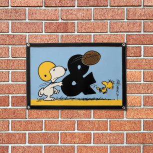 Peanuts   Snoopy & Woodstock Football Pennant