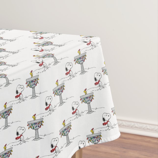 Peanuts | Snoopy & Woodstock Frozen Birdbath Tablecloth (In Situ)
