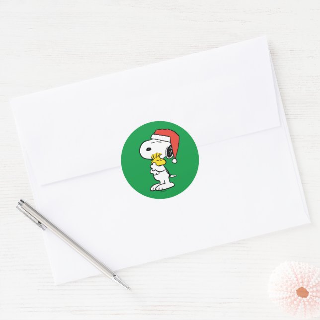 Peanuts | Snoopy & Woodstock Holiday Hugs Classic Round Sticker (Envelope)