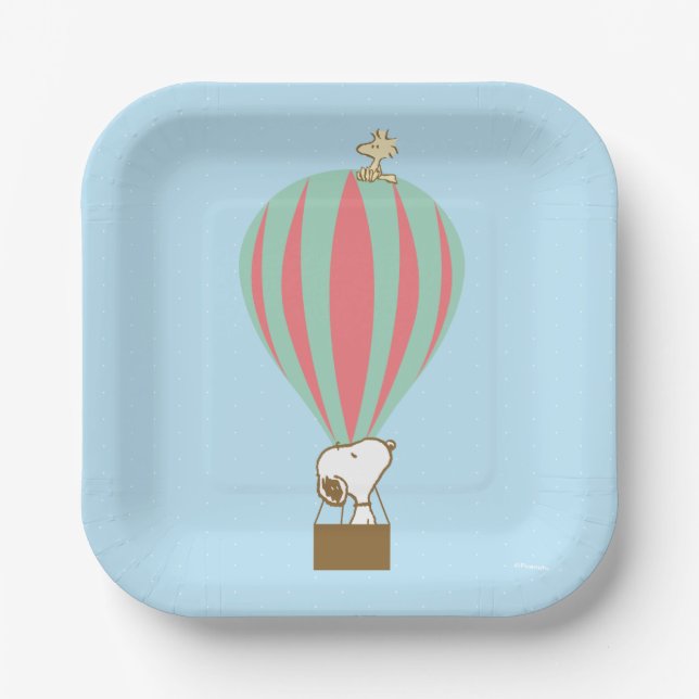 Peanuts | Snoopy & Woodstock Hot Air Balloon Paper Plates (Front)
