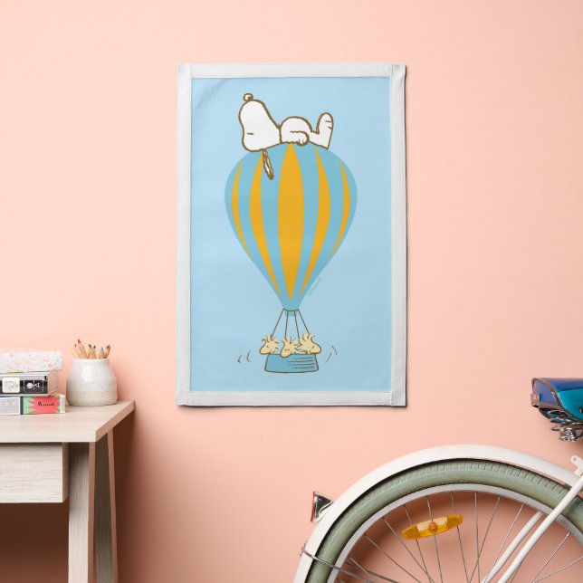 Peanuts | Snoopy & Woodstock Hot Air Balloon Pennant (Insitu 2)