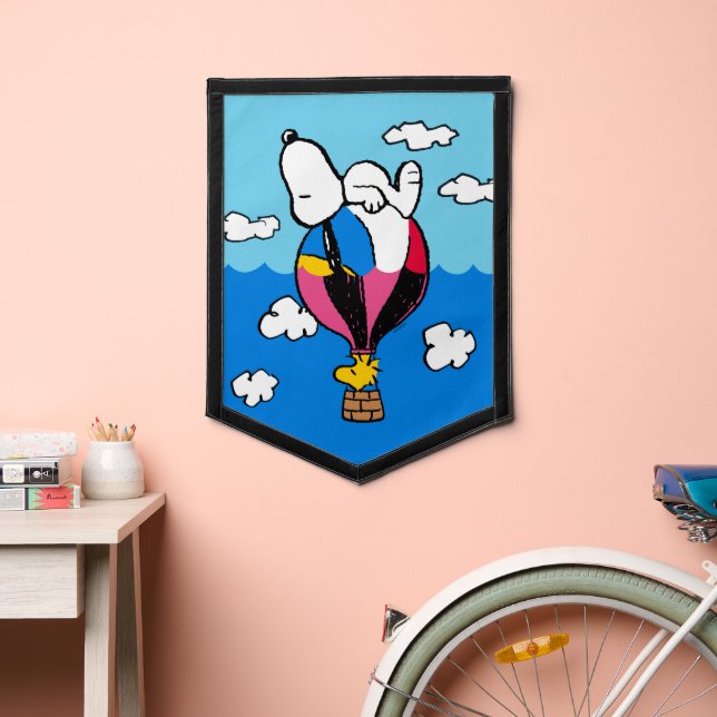 Peanuts | Snoopy & Woodstock Hot Air Balloon Pennant (Insitu 2)