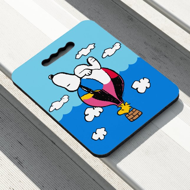 Peanuts | Snoopy & Woodstock Hot Air Balloon Seat Cushion (In Situ)